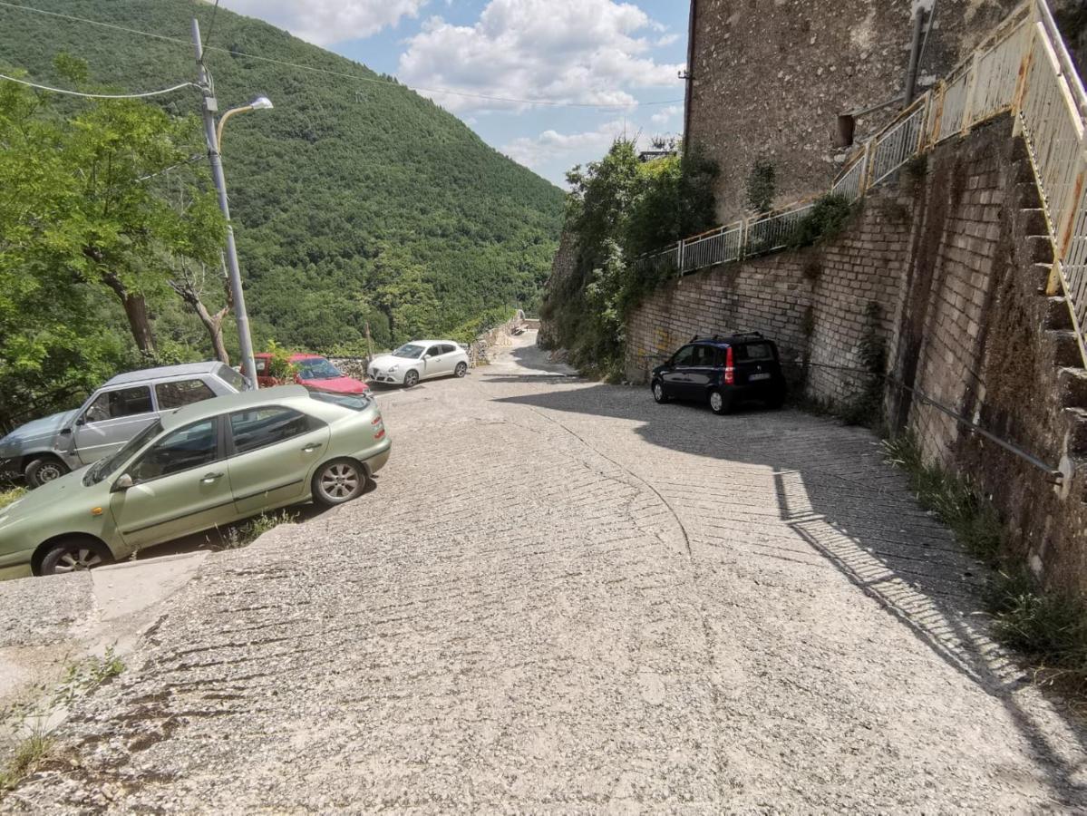 فيلا Il Torrione Poggio Bustone المظهر الخارجي الصورة