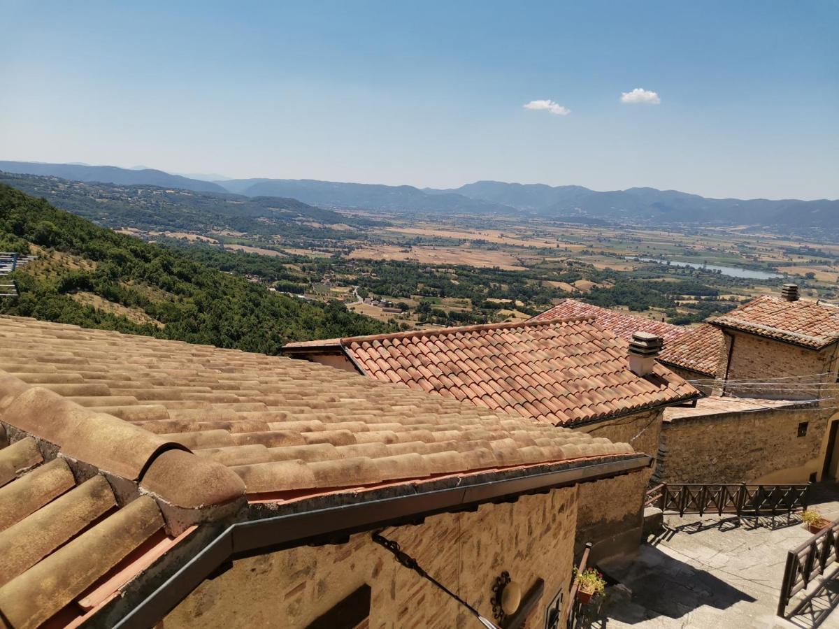 فيلا Il Torrione Poggio Bustone المظهر الخارجي الصورة